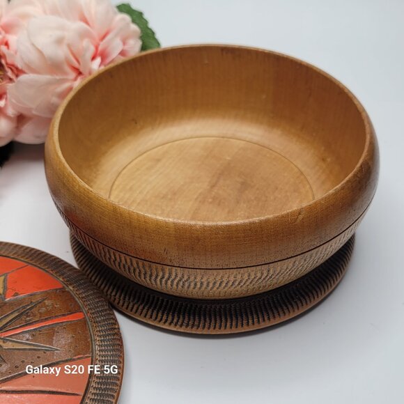 Vintage Round Wooden Decorative Japanese Trinket Box Made in Japan - Picture 3 of 12